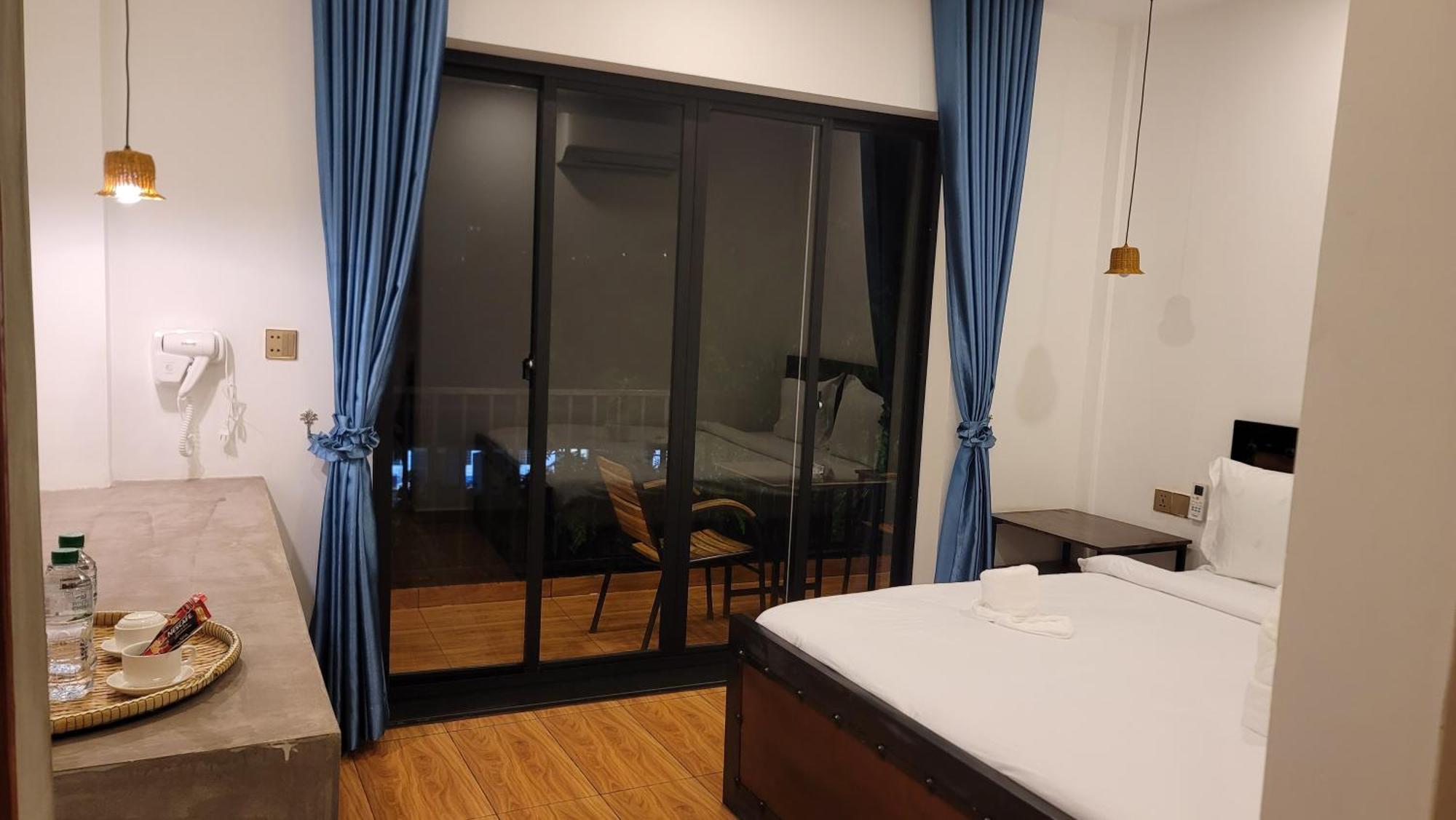 Park Inn Boutique And Hostel กำปอต ภายนอก รูปภาพ