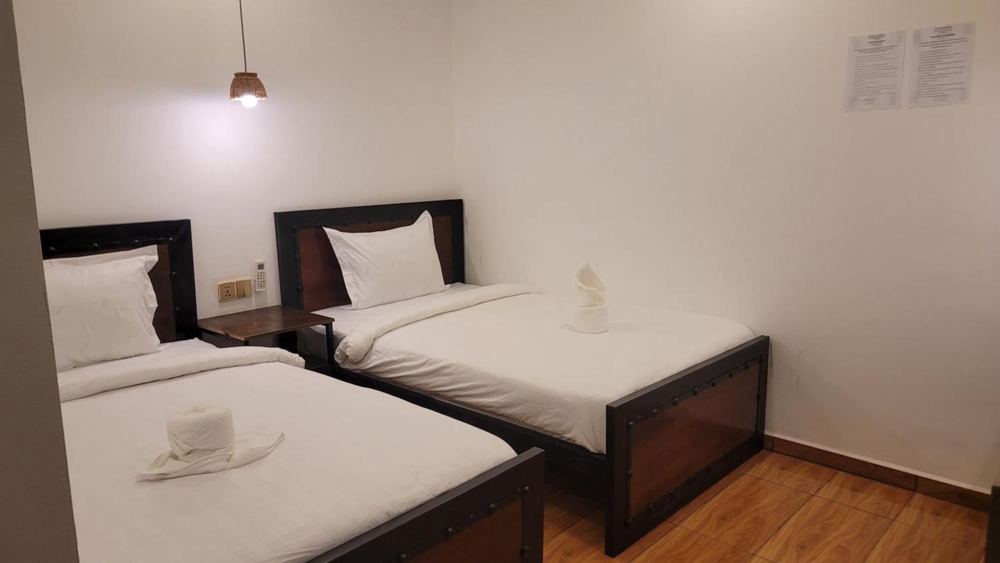 Park Inn Boutique And Hostel กำปอต ภายนอก รูปภาพ