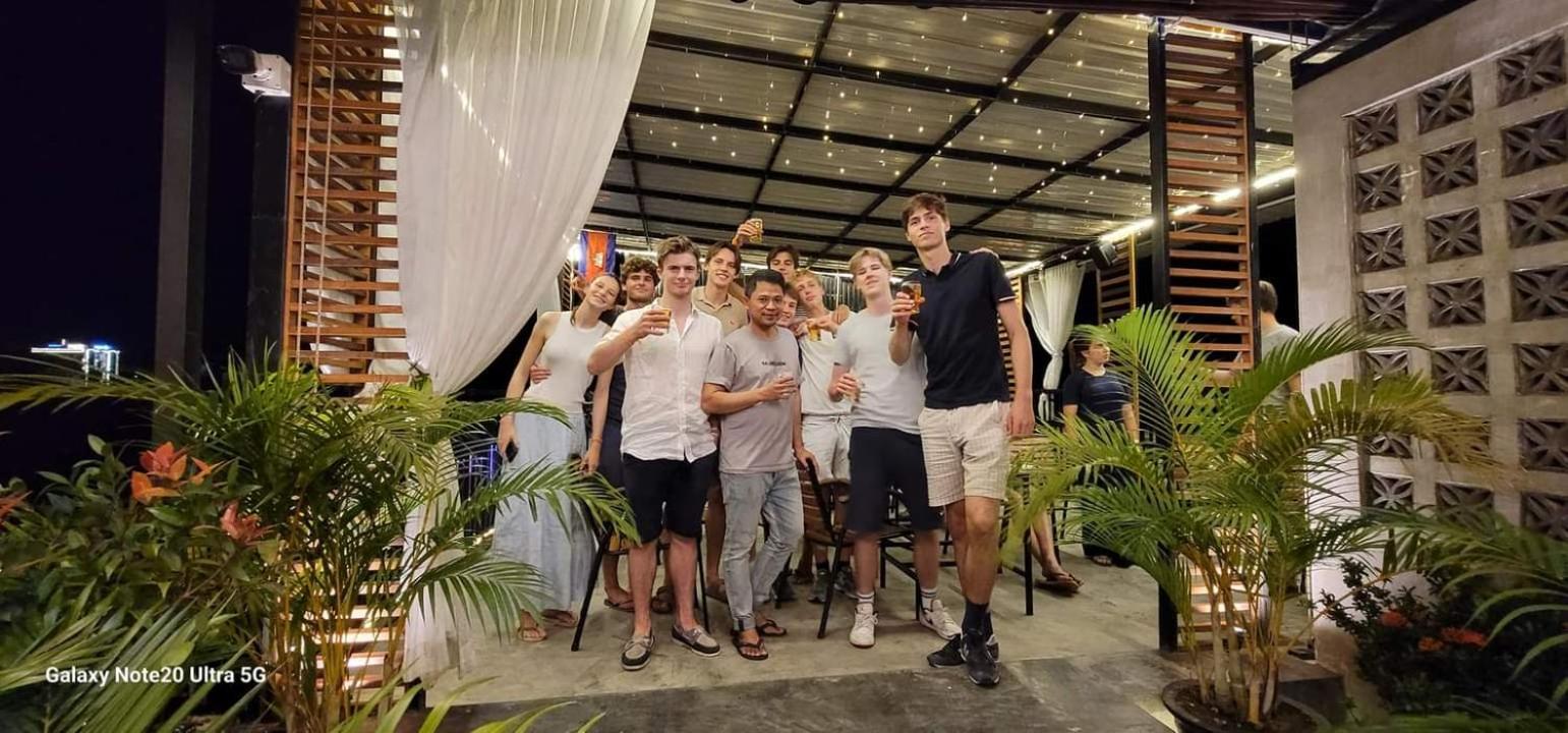 Park Inn Boutique And Hostel กำปอต ภายนอก รูปภาพ