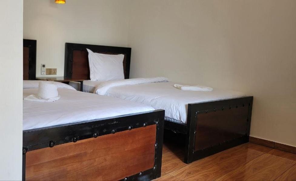 Park Inn Boutique And Hostel กำปอต ภายนอก รูปภาพ
